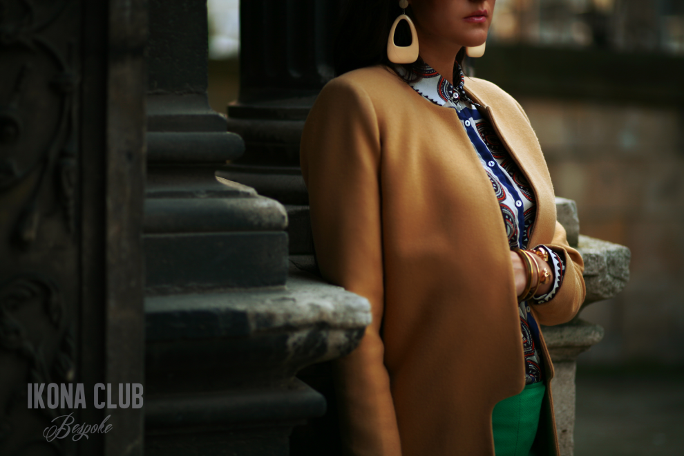 Street fashion photo | Bespoke coat