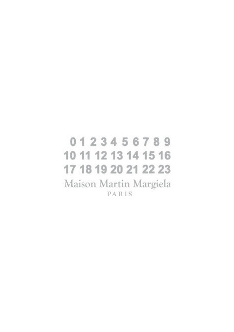 Мейсон Мартин Маржела - основатель собственного бренда и мастер деконструктивной одежды. Для него мода и создание одежды - попытка осмысли�